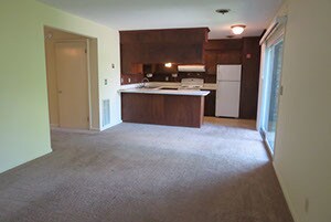 Primary Photo - 623 Henderson St