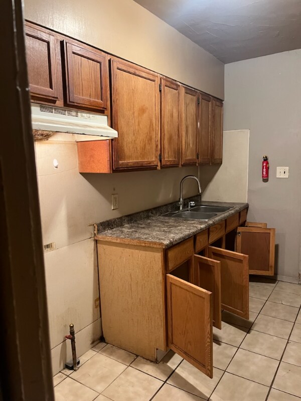 Building Photo - 8831 Quincy St