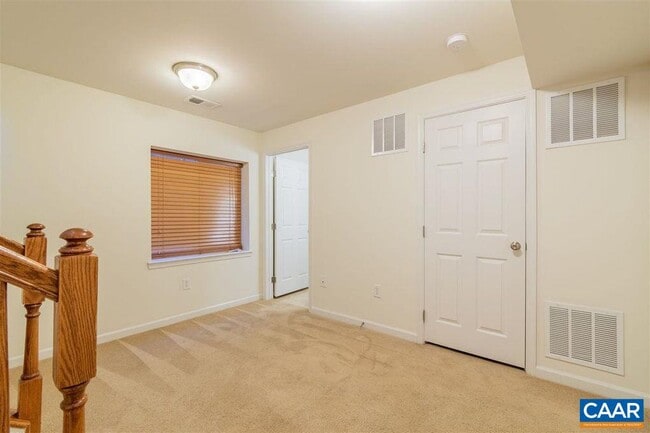 Building Photo - 2138 Lockwood Dr