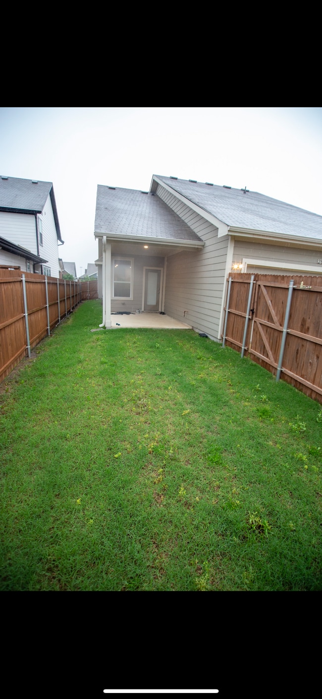 Building Photo - 2824 Journey Ln