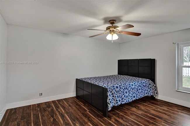 Building Photo - 8350 NW 15th Ct