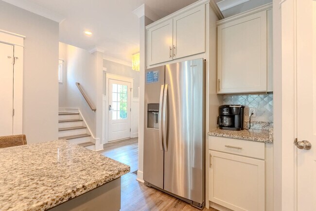 Building Photo - 52 Sandcastle Ct