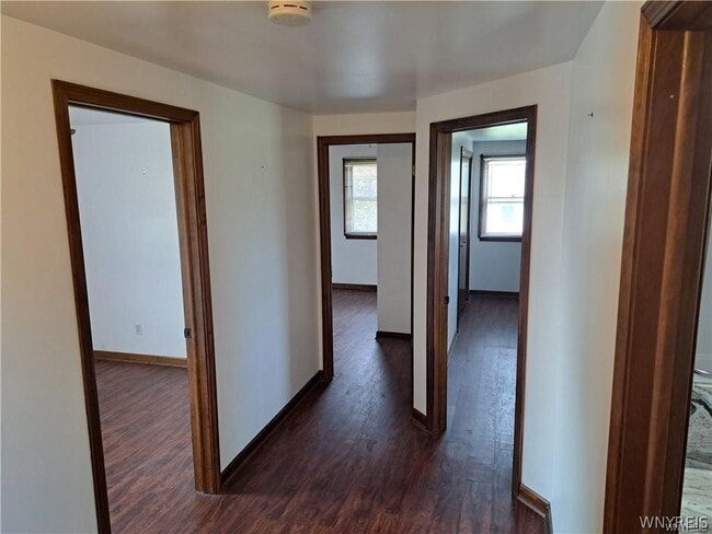 Building Photo - 150 Gregory Pl