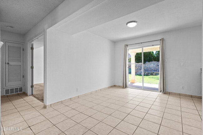 Building Photo - 11864 Vere Leasure Dr