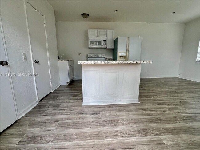 Building Photo - 2018 Jackson St