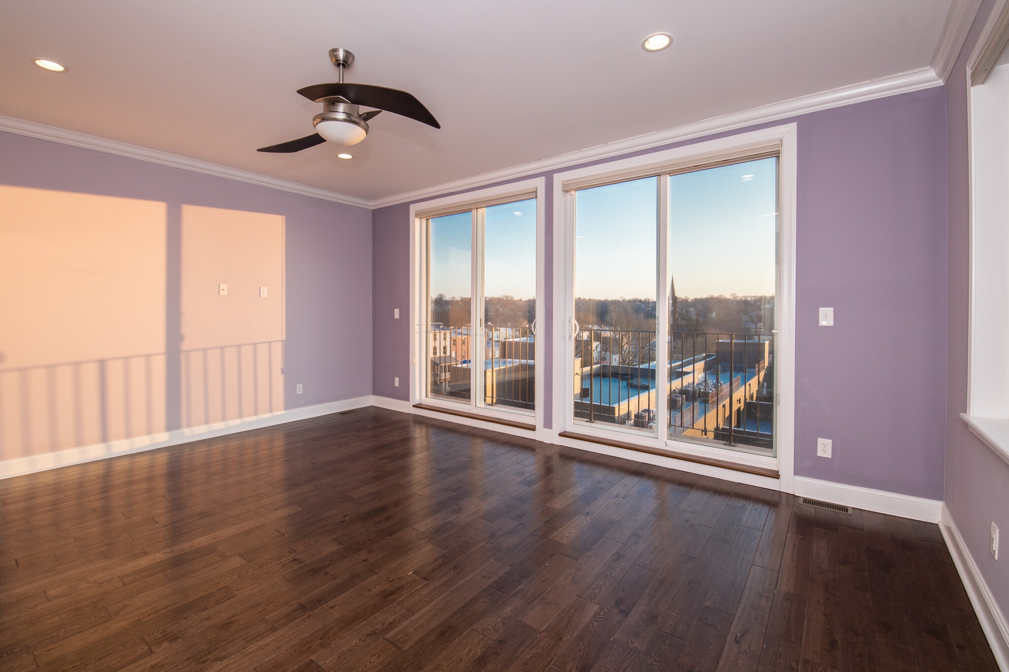 Building Photo - 4576 Silverwood St