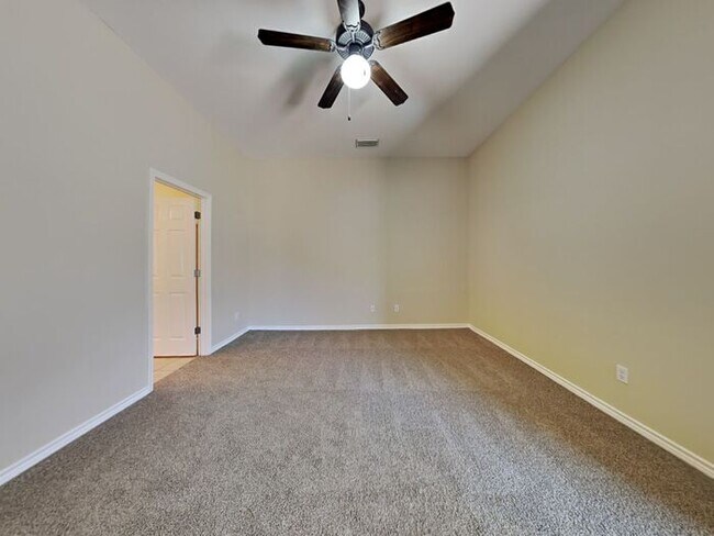 Building Photo - 7237 Dunn's Point Dr