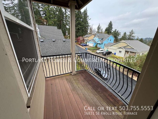 Building Photo - 16831 SE Knoll Ridge Terrace