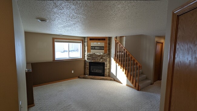 Building Photo - 1514 Suntree Dr