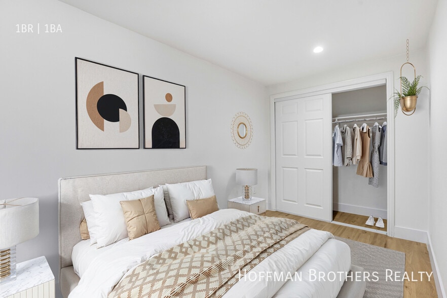 Building Photo - 10026 San Fernando Rd