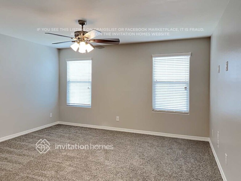 Building Photo - 5735 W Illini St