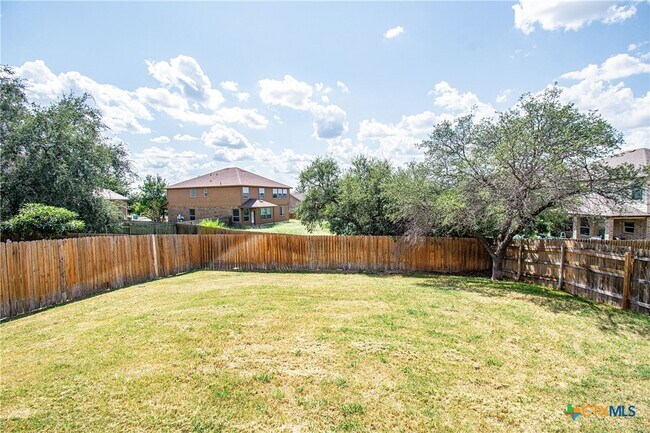 Building Photo - 3264 Vineyard Trail