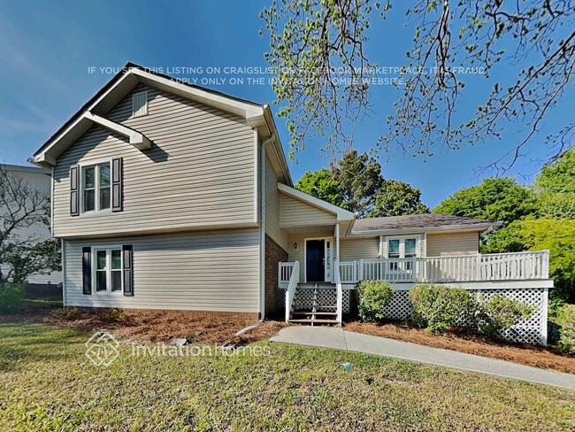 Building Photo - 1212 Summit Chase Dr SW