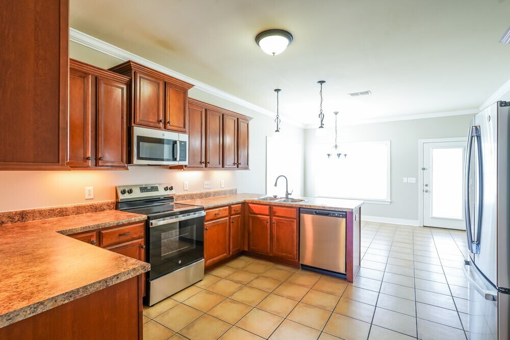 Building Photo - 1521 Barnsley Dr