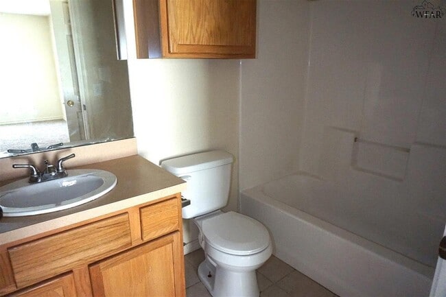 Building Photo - 4710 Brookdale Dr