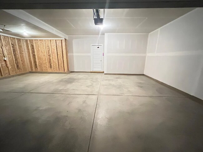 Building Photo - 7307 Darley Ln