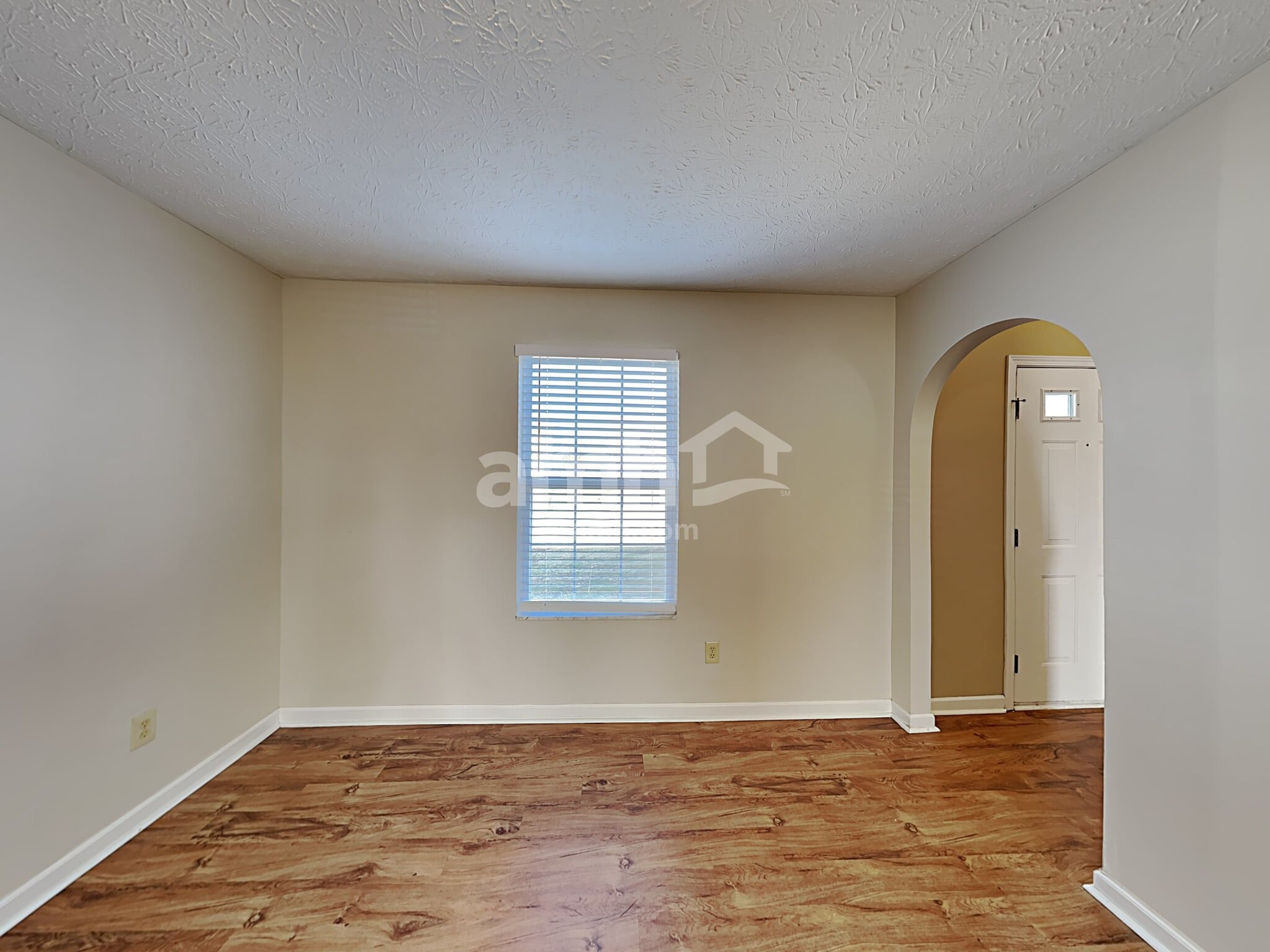 Building Photo - 5779 Tampico Dr