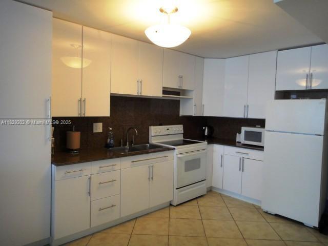 Building Photo - 701 Three Islands Boulevard