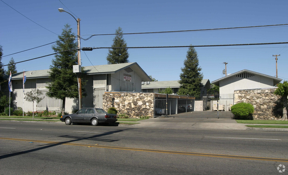 Secure Bldg - North Fruit Apartments