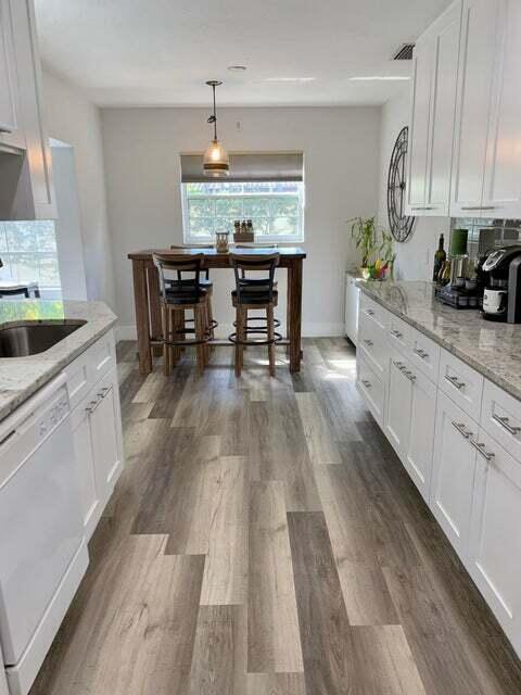 Building Photo - 3230 Aqua Vista Dr