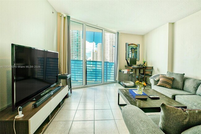 Building Photo - 325 S Biscayne Blvd