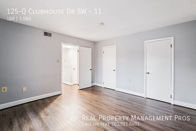 Building Photo - 125 Clubhouse Dr SW