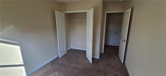 Building Photo - 5831 Taka Ln