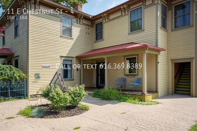 Building Photo - 11 E Chestnut St