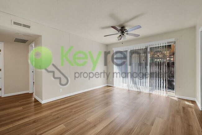 Building Photo - 2776 Kerria Way