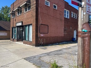 Building Photo - 4889 Turney Rd
