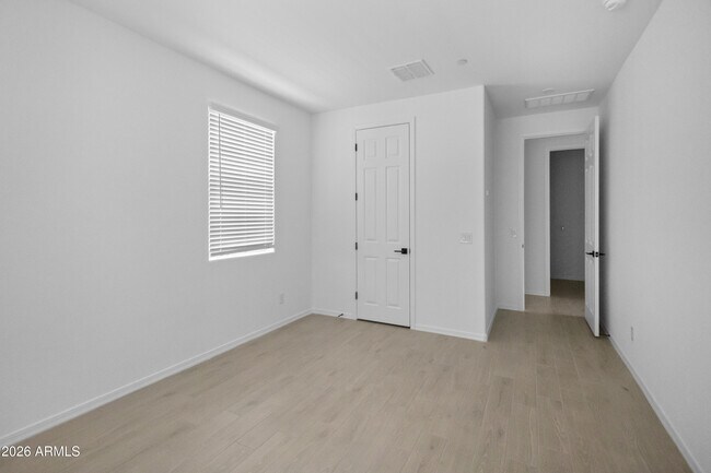 Building Photo - 13415 W Eagle Feather Rd