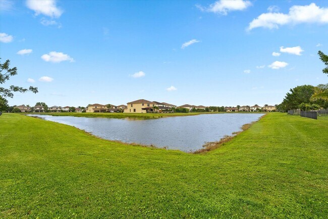 Building Photo - 8903 Sea Chase Dr