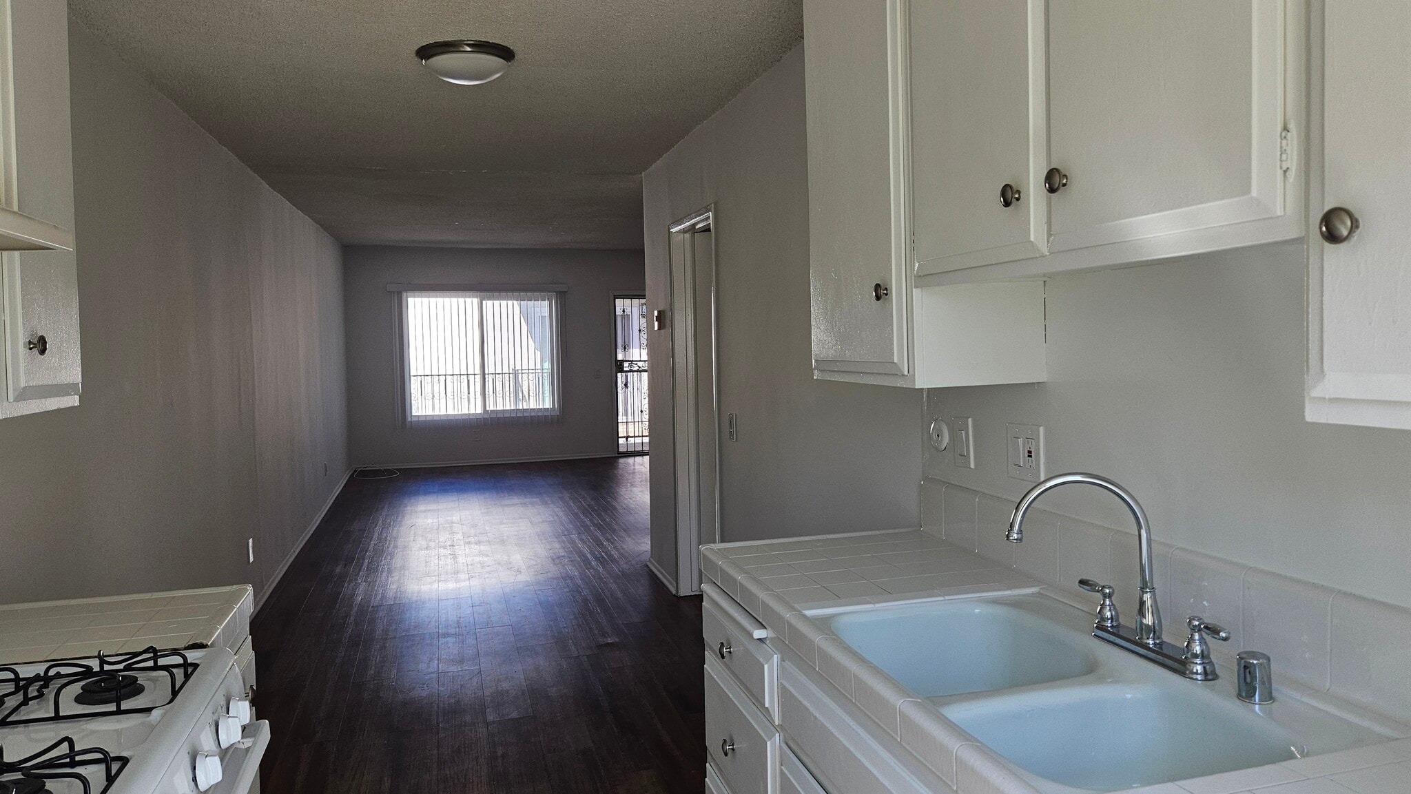 Building Photo - 3838 Keystone Ave