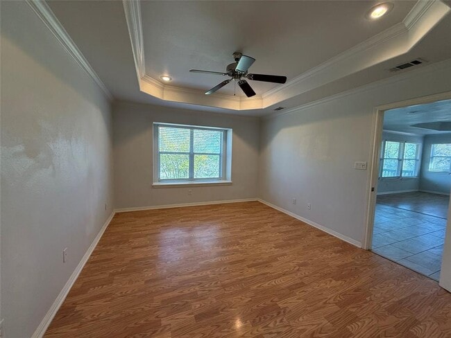 Building Photo - 3209 MacArthur Ave