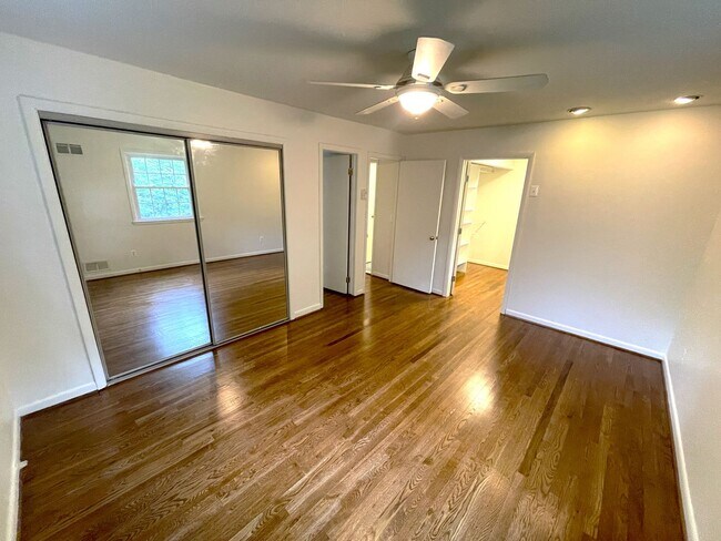 Building Photo - 8410 Buckhannon Dr