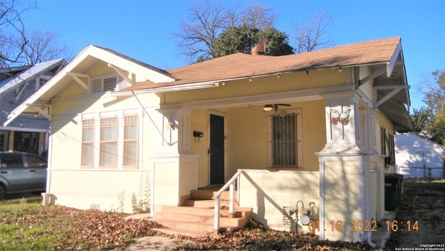 Primary Photo - 629 E Park Ave