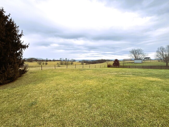 Building Photo - Single Family Home in Linville