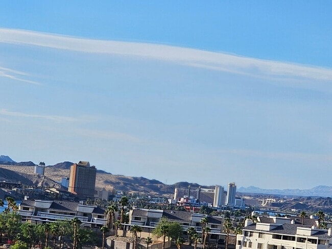 Building Photo - 1724 Diablo Dr