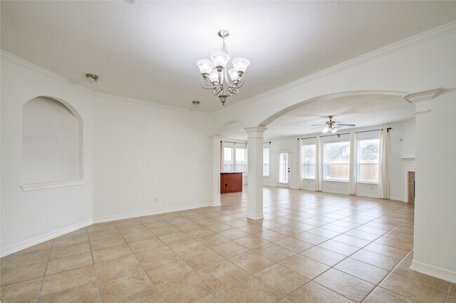 Building Photo - 18103 Double Bay Rd