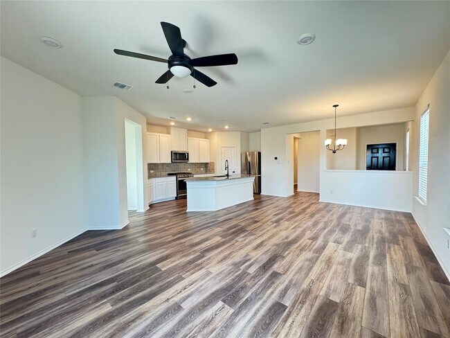 Building Photo - 3919 La Contenta Ln