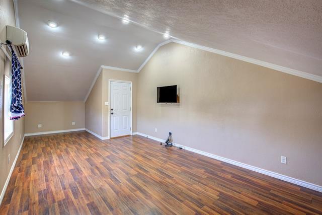 Building Photo - 262 Saddlebrook Ct