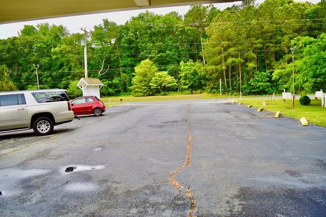 Building Photo - 33453 Chincoteague Rd
