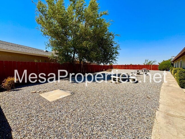 Building Photo - 21460 Laguna Rd