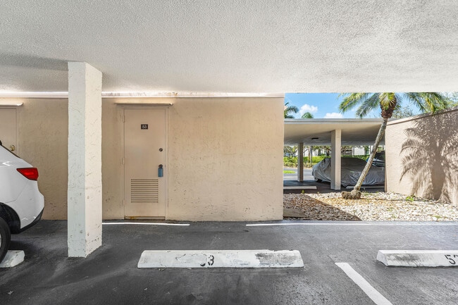 Building Photo - 6662 Boca Del Mar Dr