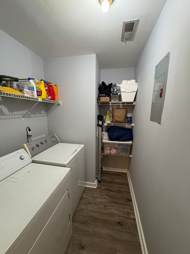 Washer and Dryer - 300 E Park Ave