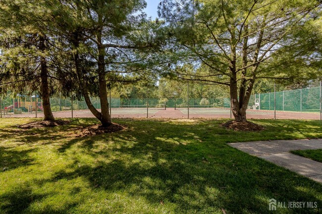 Building Photo - 412 Hawkshead Way