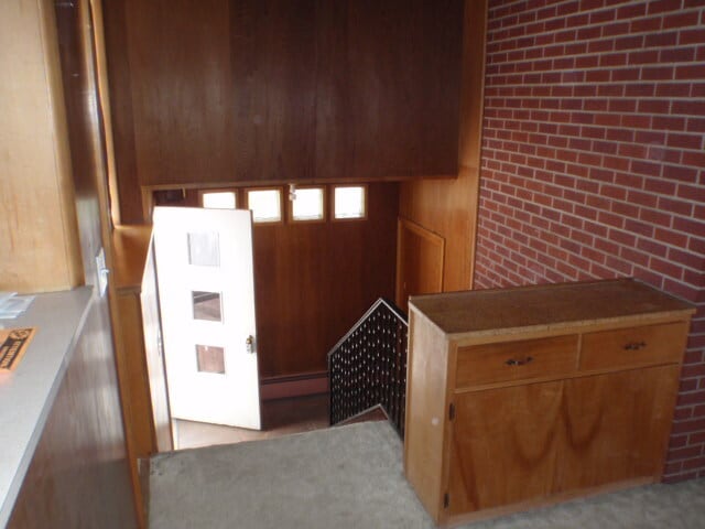 Upper level looking down to front entrance - 1815 E Park Ave