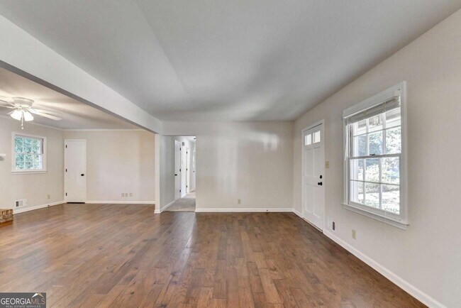 Building Photo - 478 Dorsey Cir SW