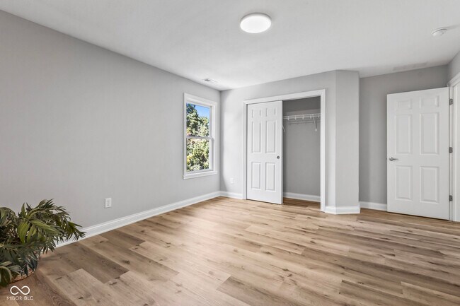 Building Photo - 11390 Heron Pass