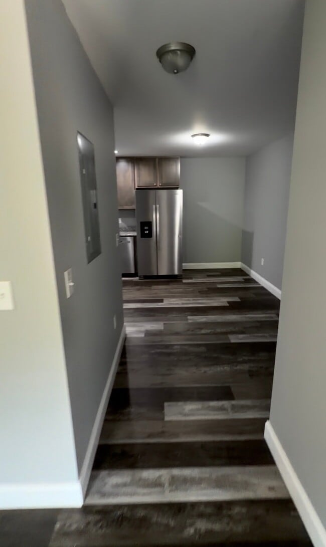 Building Photo - 1212 Jessica Loop